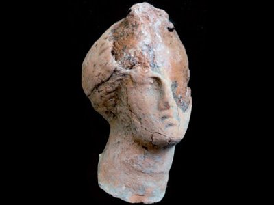 Cabeza de divinidad romano-helenística