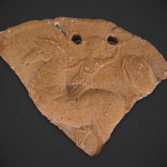 disco terracota Terracotta disc with bas-relief of a horseman